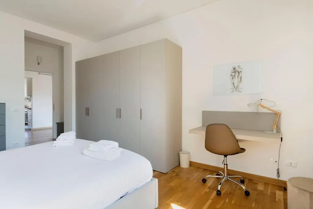 Da Vinci House Apartment Milan